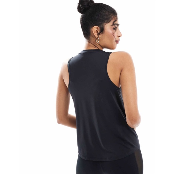 NIKE WOMENS DRI FIT LOOSE FIT TOP NWT - Picture 4 of 6